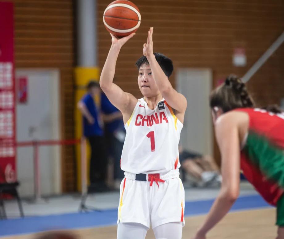 女篮只有她, 分钟