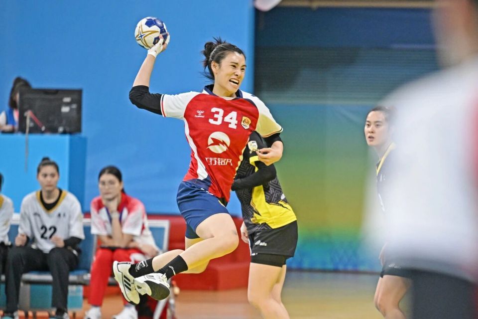 出出色的团 出出色的团