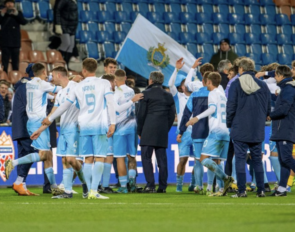 可能是扎诺, src, img